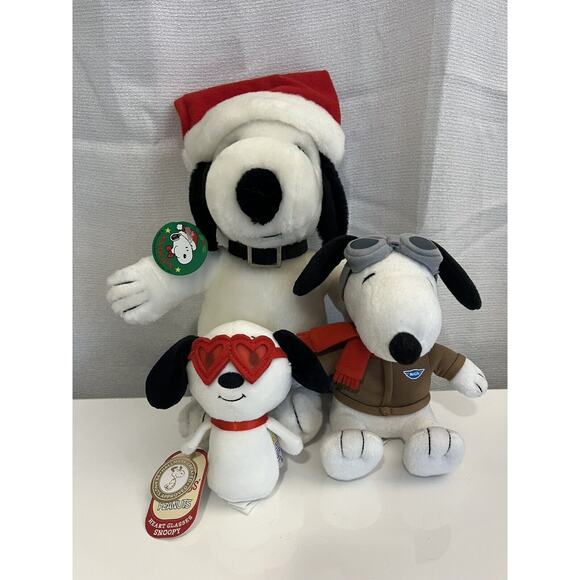 SNOOPY PLUSH TRIO *SOME TAGS* Santa Christmas Heart Glasses ITTY BITTY Metlife - Picture 1 of 7